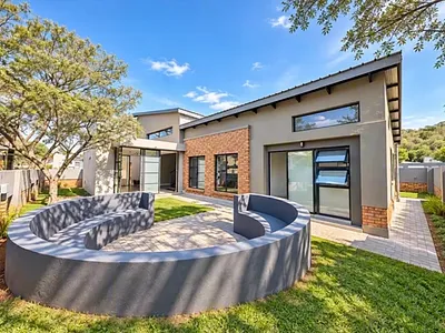 3 Bedroom House For Sale in Pretoria - Ve35.webp