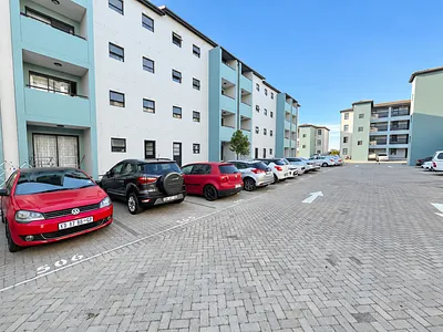 2 Bedroom Apartment To Rent in Blouberg - img