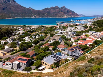 5 Bedroom House For Sale in Hout Bay - img