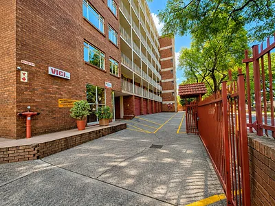 2 Bedroom Apartment For Sale in Pretoria - spzg.webp