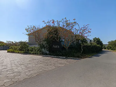 3 Bedroom Apartment For Sale in Ballito - J9ua.webp