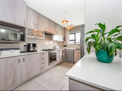 4 Bedroom Townhouse For Sale in Sandton - tXQB.webp