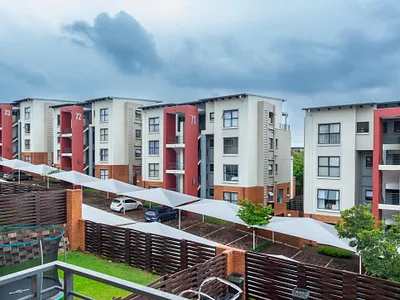 2 Bedroom Apartment To Rent in Sandton - img