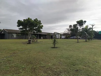 3 Bedroom House For Sale in Empangeni - hsBY.webp