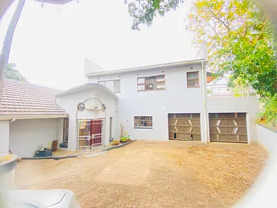 7 Bedroom House For Sale in Empangeni - pVK8.webp