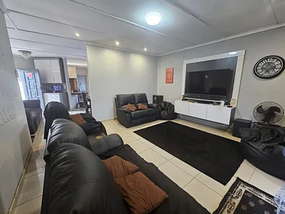 3 Bedroom House For Sale in Richards Bay - 9iwC.webp