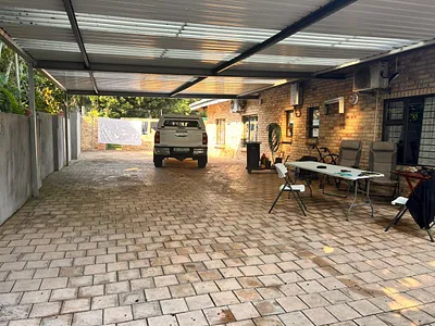 9 Bedroom House For Sale in Richards Bay - svB8.webp