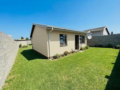 2 Bedroom House For Sale in Esikhawini - img