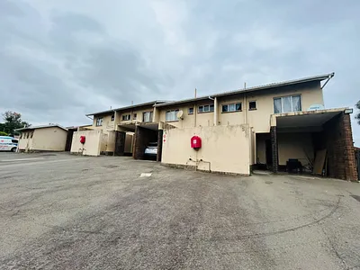 3 Bedroom Apartment For Sale in Empangeni - dcJn.webp