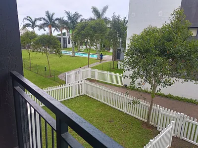 2 Bedroom Apartment For Sale in Ballito - zj4S.webp