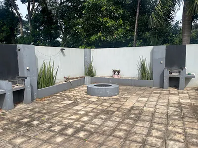 7 Bedroom House For Sale in Ballito - ozTv.webp