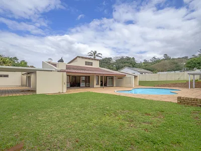 4 Bedroom House For Sale in Zinkwazi Beach - 9m0x.webp
