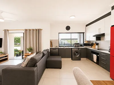3 Bedroom Apartment For Sale in Ballito - m2kP.webp