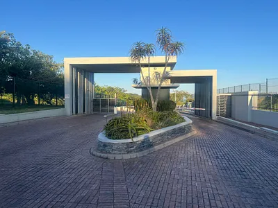 3 Bedroom House To Rent in Ballito - hOfC.webp