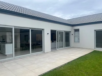 2 Bedroom House To Rent in Ballito - img