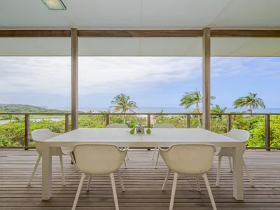 5 Bedroom House For Sale in Zinkwazi Beach - bhxL.webp
