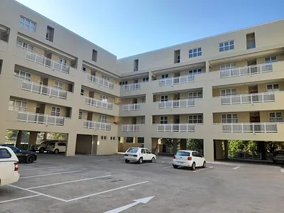 3 Bedroom Apartment For Sale in Tongaat - aR9Q.webp