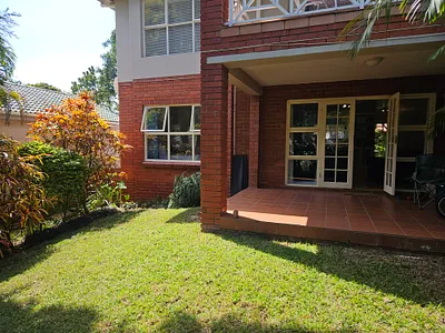 2 Bedroom Apartment For Sale in Mount Edgecombe - bVL2.webp