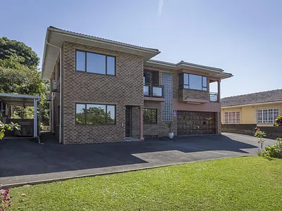 4 Bedroom House For Sale in Reservoir Hills, Durban - sERj.webp