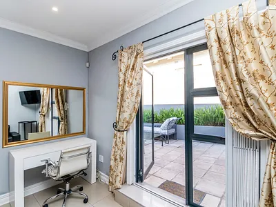 1 Bedroom Apartment To Rent in Parkhurst, Johannesburg - SGDm.webp