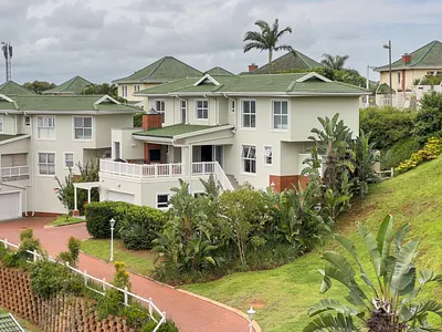 3 Bedroom Townhouse For Sale in Kindlewood Estate, Mount Edgecombe - xqGt.webp