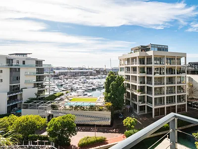 3 Bedroom Apartment For Sale in Waterfront, Cape Town - 4Msh.webp