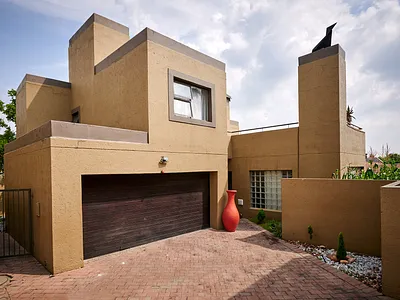 3 Bedroom Townhouse For Sale in Midrand - sDXA.webp
