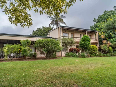 4 Bedroom House For Sale in Durban - OBA6.webp