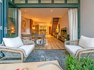 2 Bedroom Apartment For Sale in Johannesburg - yNHA.webp