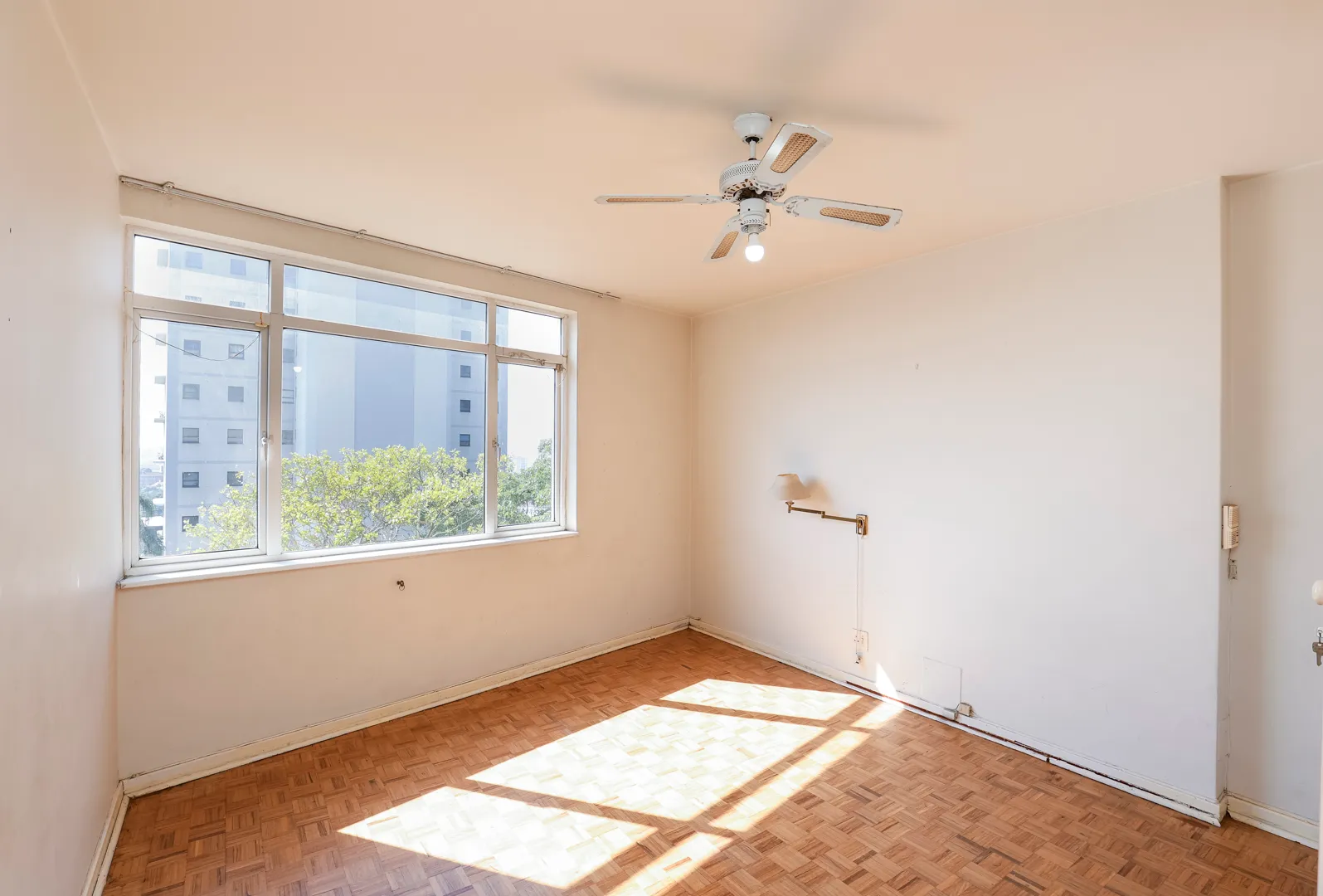 Carousel Indicator - l7QW.webp