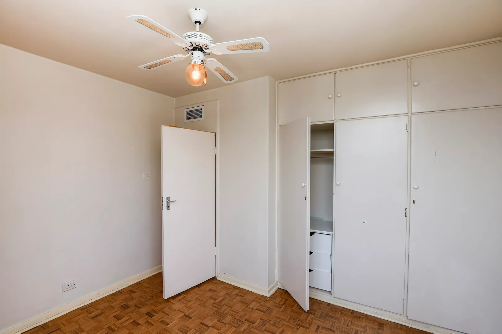 Carousel Indicator - sOd7.webp