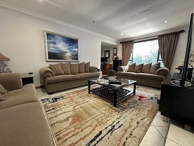 3 Bedroom House For Sale in Durban - Cxf5.webp