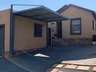 3 Bedroom House For Sale in Centurion - Qbm9.webp