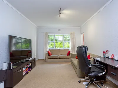 2 Bedroom Apartment For Sale in Cape Town - ZyNn.webp