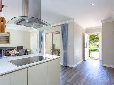 2 Bedroom House For Sale in Cape Town - NEHs.webp