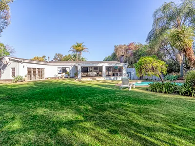 4 Bedroom House For Sale in Sandton - img