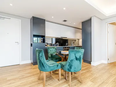 2 Bedroom Apartment For Sale in Johannesburg - 7URz.webp