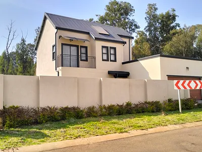 3 Bedroom Apartment To Rent in Pretoria - img