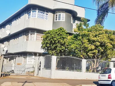 2 Bedroom Apartment For Sale in Durban - se5A.webp