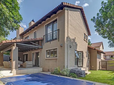 3 Bedroom House For Sale in Sandton - w2Vx.webp