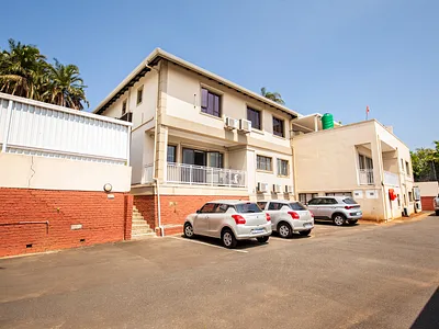 3 Bedroom Townhouse For Sale in Durban - no2N.webp