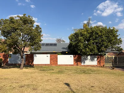 3 Bedroom House For Sale in Pretoria - 1CV7.webp