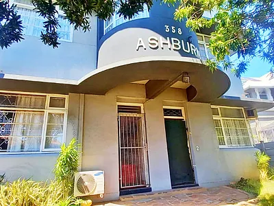 3 Bedroom Apartment For Sale in Durban - rXjW.webp