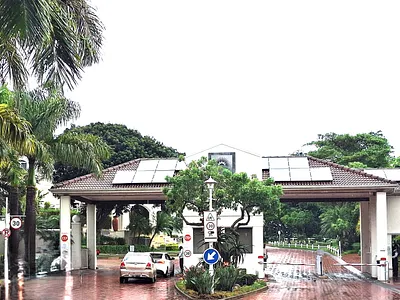 3 Bedroom Apartment For Sale in Umhlanga - mjy1.webp