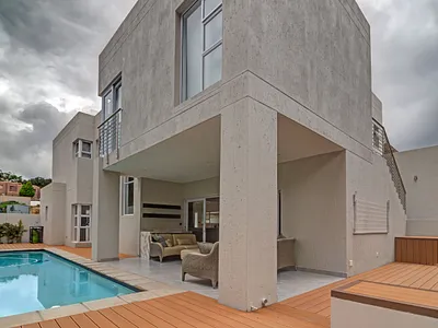 4 Bedroom House For Sale in Sandton - mmd9.webp