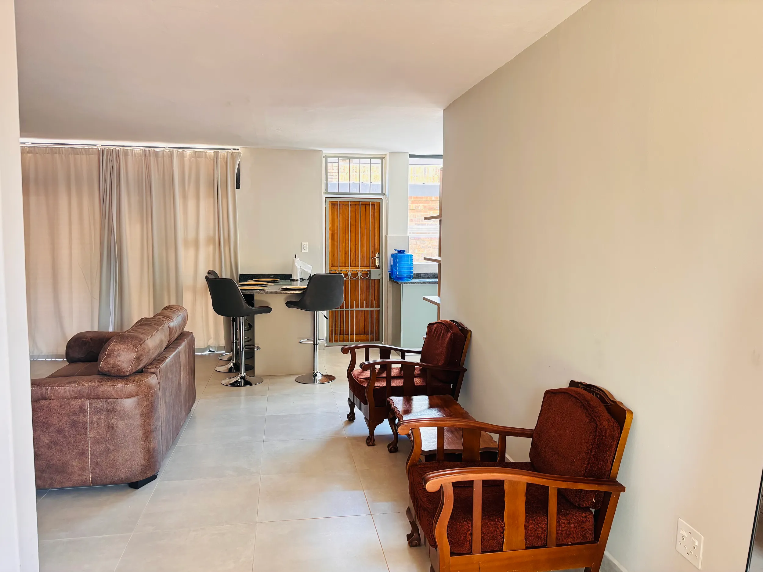 Carousel Indicator - GQBD.webp