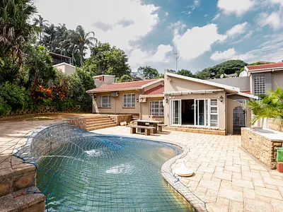 4 Bedroom House For Sale in Durban - Y5XP.webp