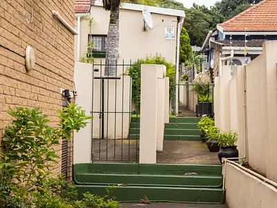 2 Bedroom Apartment For Sale in Durban - gHir.webp