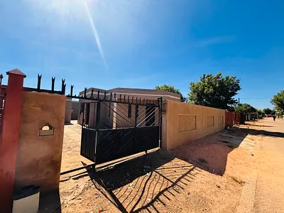 2 Bedroom House For Sale in Pretoria - iztf.webp