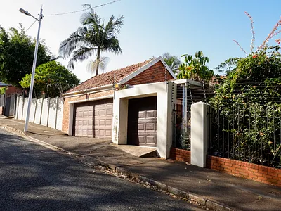 3 Bedroom House For Sale in Durban - yAnQ.webp